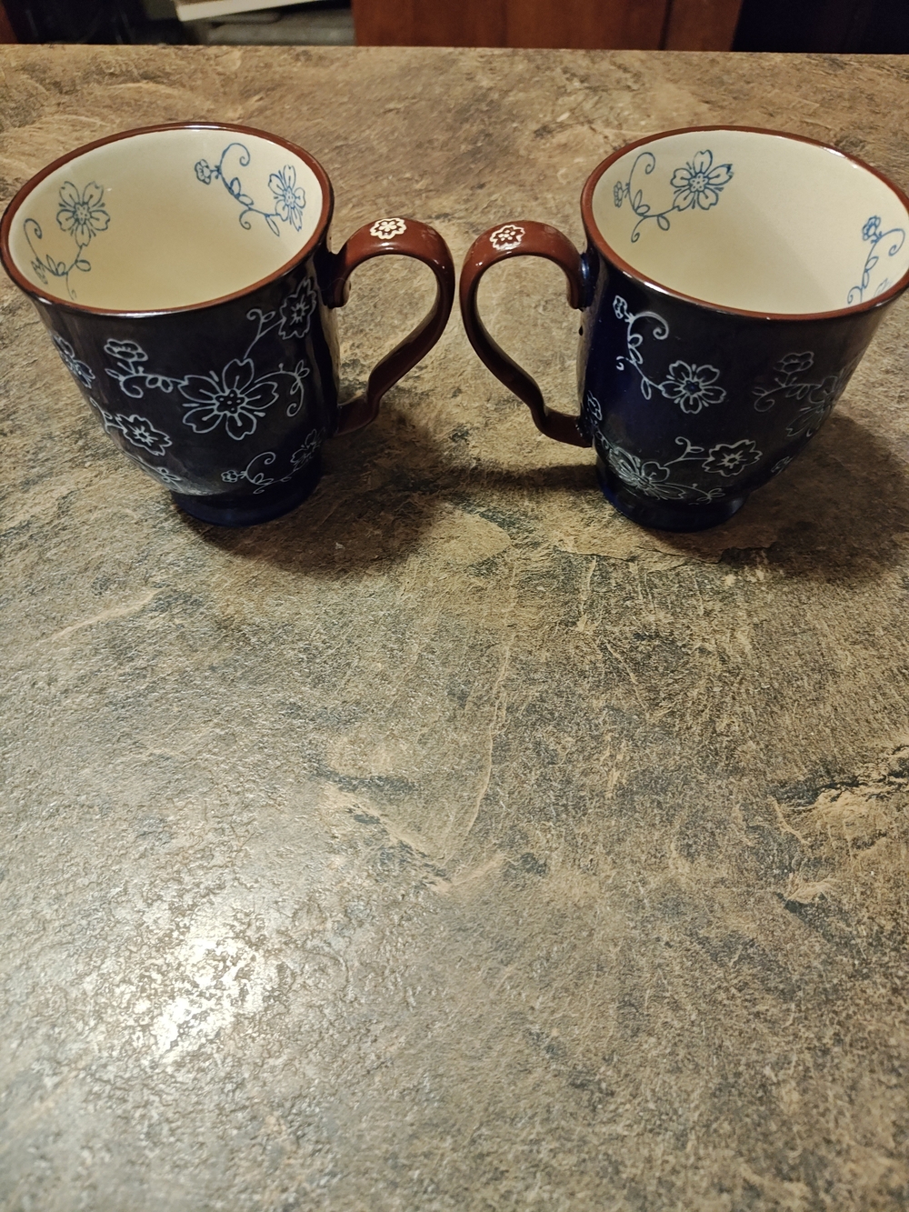 Set of 2 Navy Kunaboo Artesianal Mugs